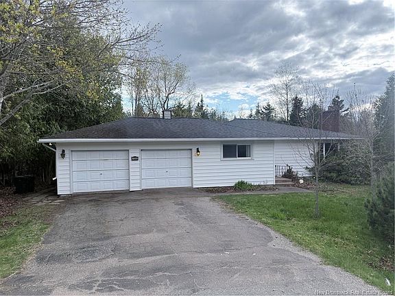 3rd image of 130 Renshaw Rd