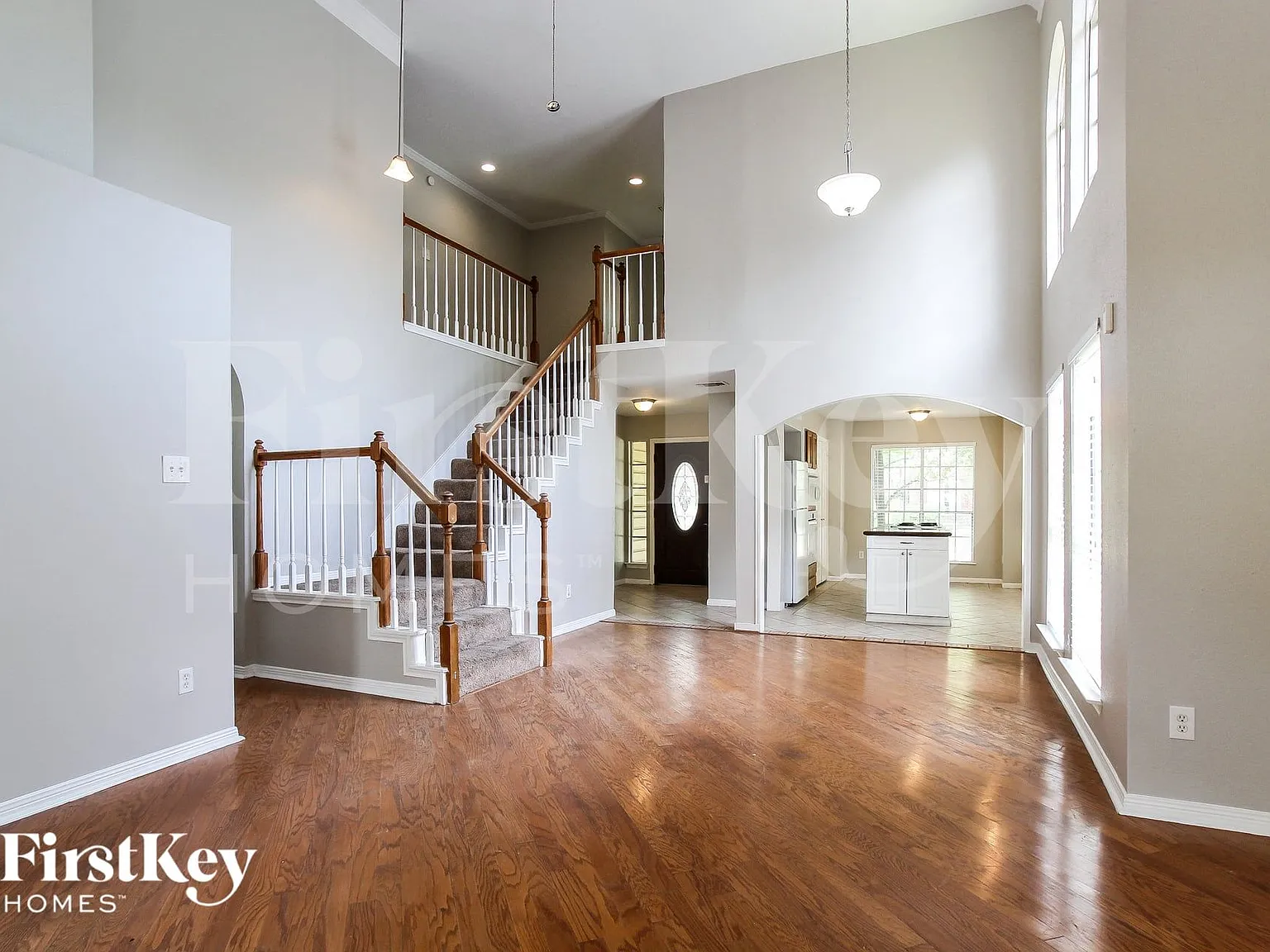 3 bed, 2.5 bath, 2146 sqft, $2,400 — Photo 4