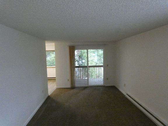 5th image of 1231 Campbell Ave APT C