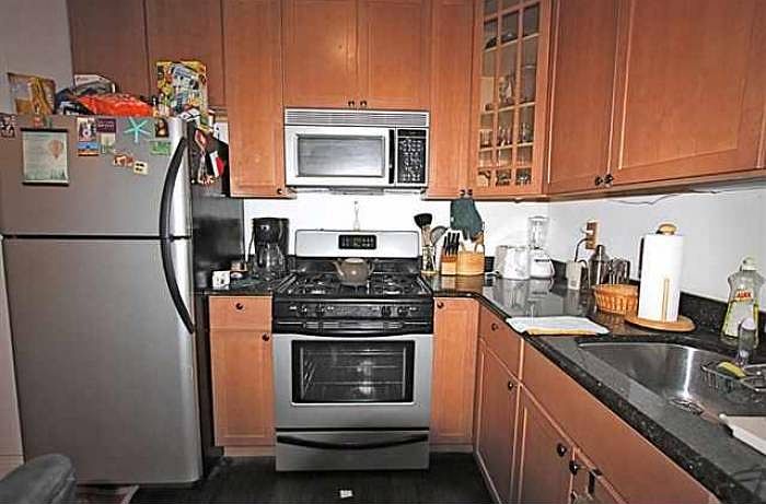 2nd image of 300 2nd St APT 6