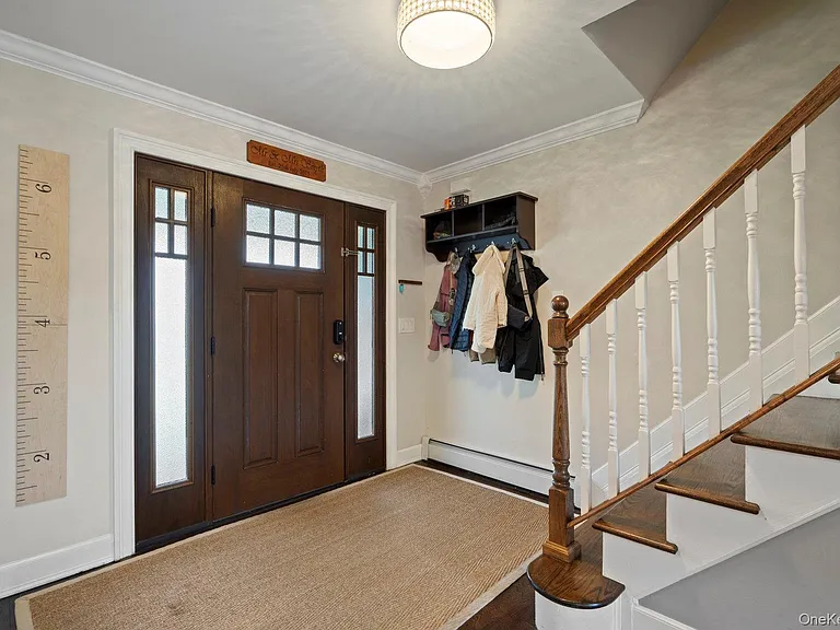 15 Lawrence Ct — Photo 4