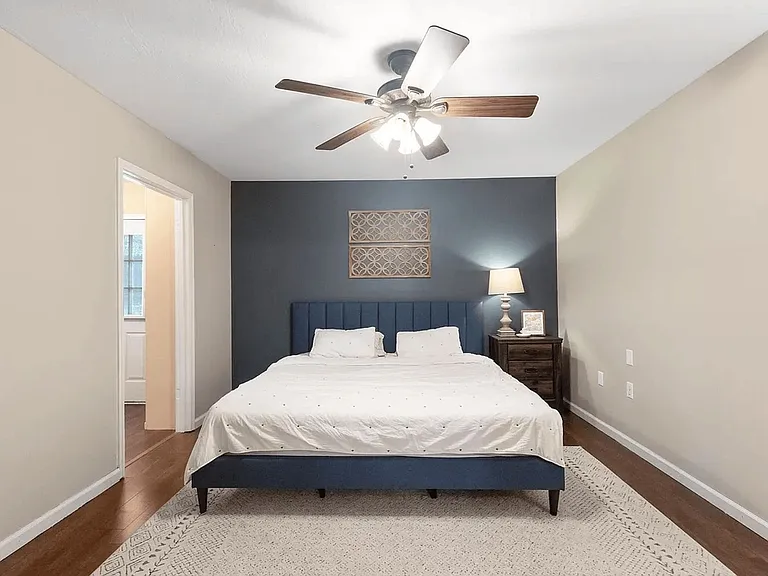 62 Sharmont Dr — Photo 14