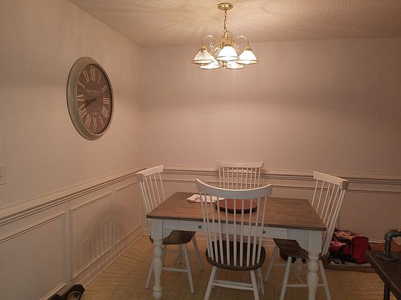 3rd image of 634 Serene Ct