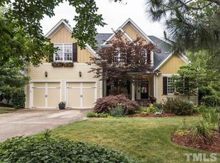 220 Danagher Ct, Holly Springs, NC 27540