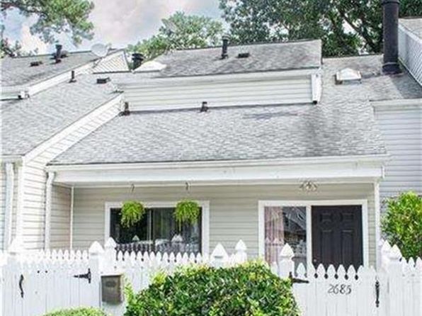 2685 Meadowlawn Dr SE