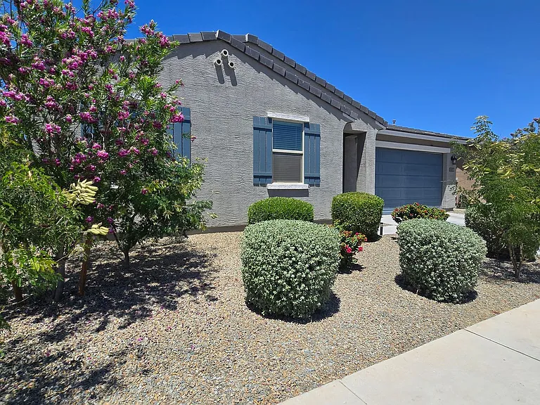 8820 W Agora Ln — Photo 3