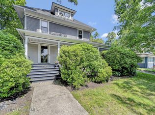 208 W Grove St, Clarks Summit, PA 18411