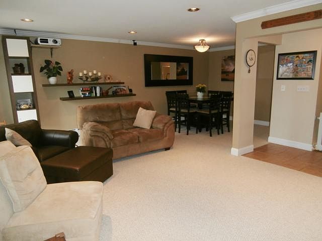 1st image of 234 Coachlight Sq #234