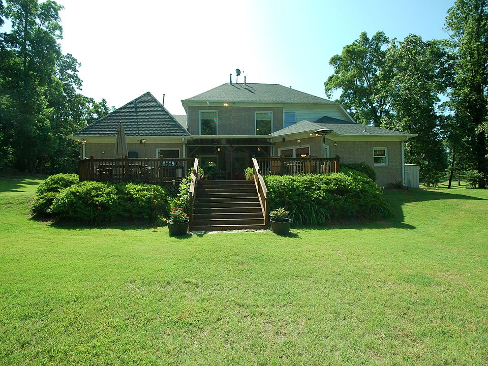 Exterior Back