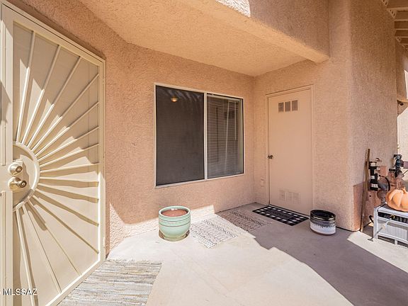 3rd image of 1558 N Paseo La Tinaja