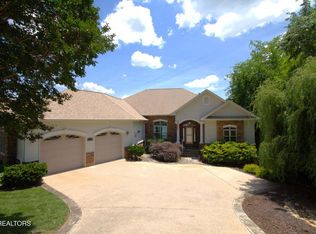 130 Lake Vista Dr, Greenback, TN 37742