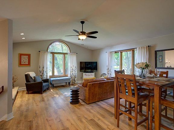 4th image of 2757 Jacquelyn Dr
