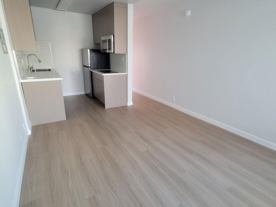 1st image of 1562 Barry Ave #10A