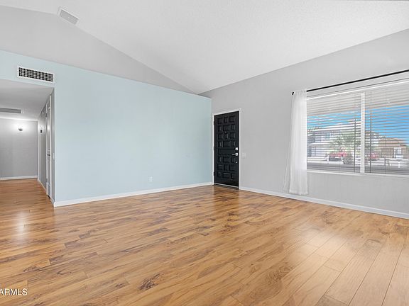 5th image of 8009 W Pershing Avenue
