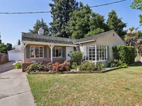 22075 Baywood Ave, Castro Valley, CA 94546