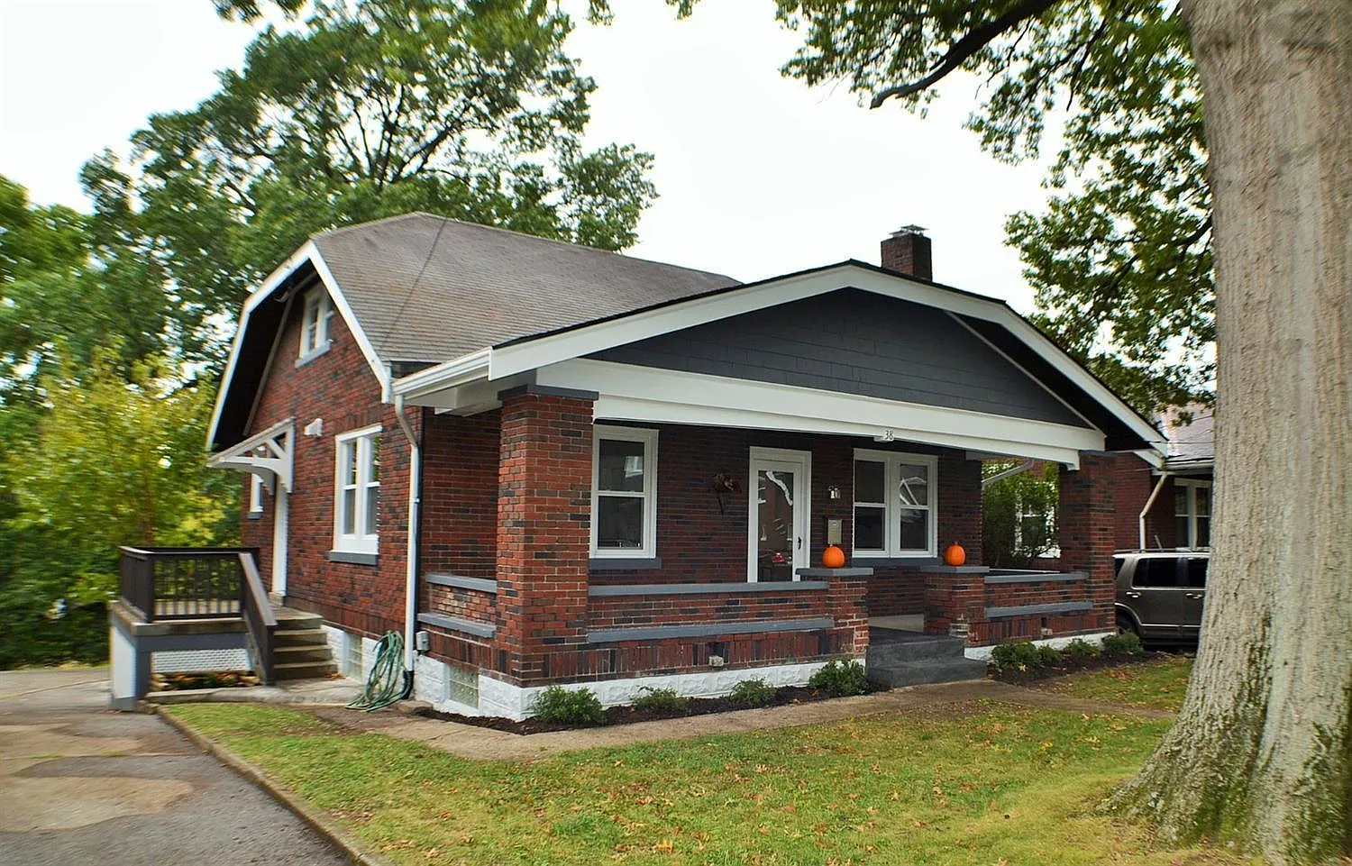 38 Concord Ave photo 1