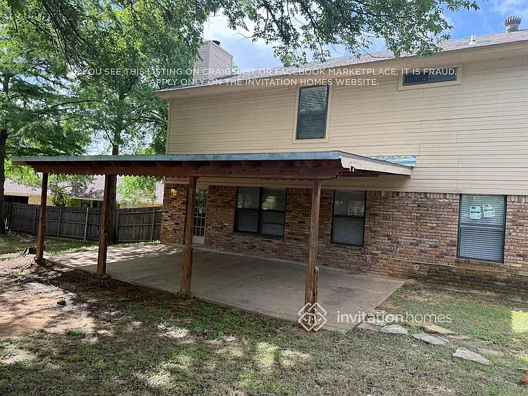1517 Woodvale Dr — Photo 16