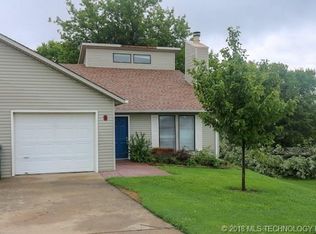 631 Earthside Cir #B, Claremore, OK 74017