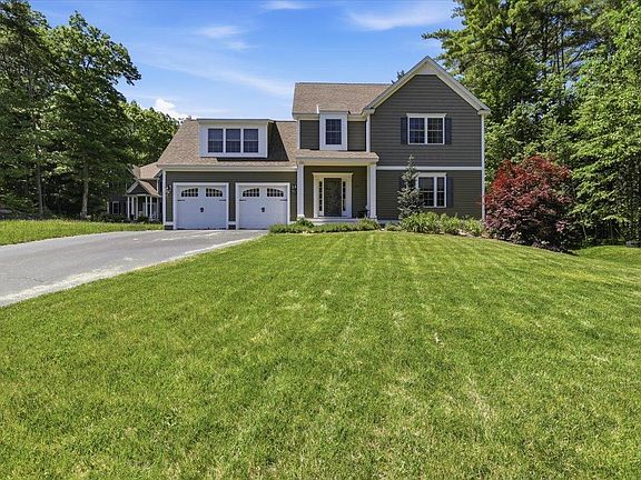 3rd image of 18 Hawthorne Drive
