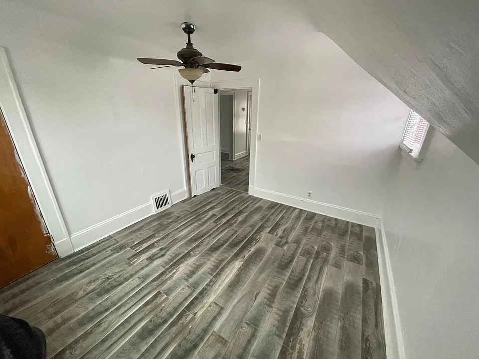 814 Milwaukee Ave #2