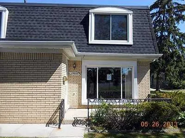 29600 City Dr #4, Warren, MI 48093