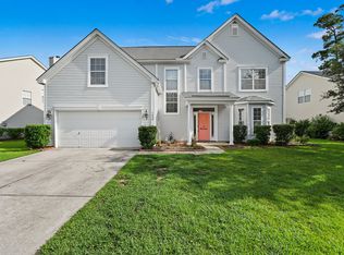 1458 Coopers Hawk Dr, Hanahan, SC 29410