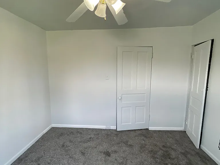 1367 Montezuma St — Photo 28