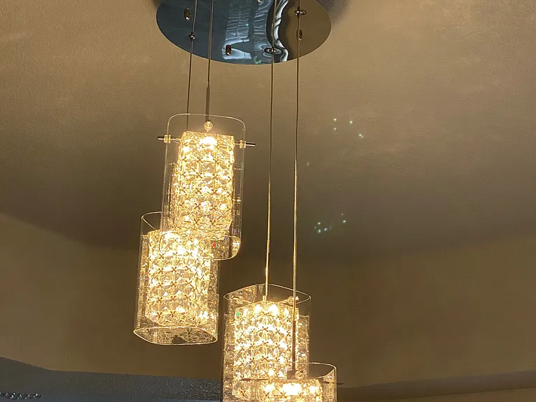 Upgraded Lights throughout