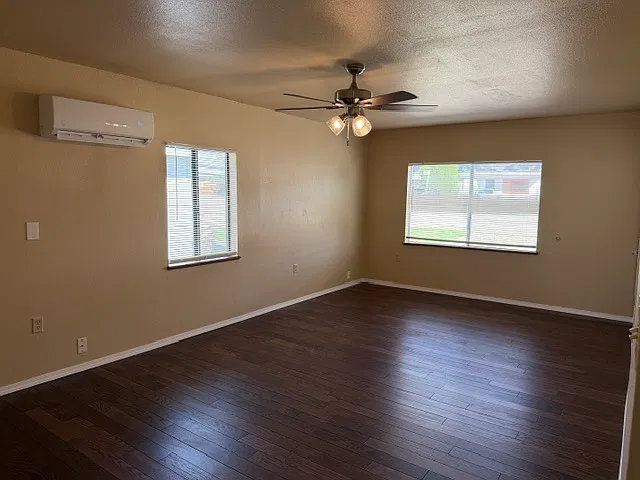 3 bed, 1007 sqft, $1,100 — Photo 3