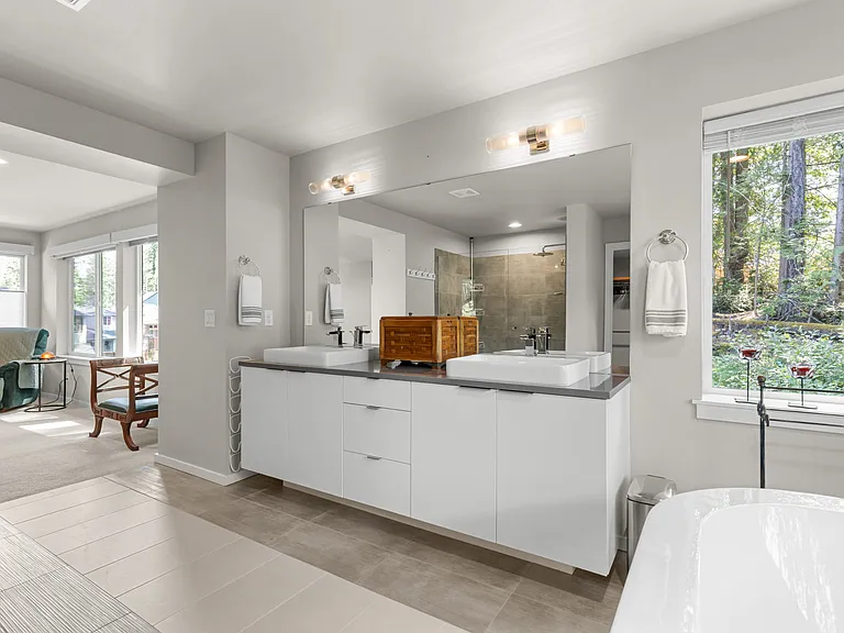 4808 Amherst Way SW — Photo 39