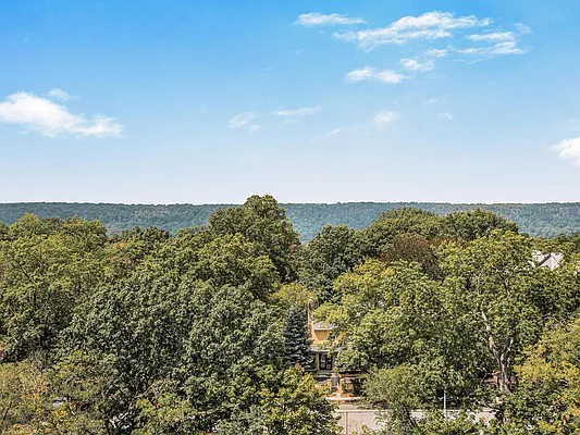 Sold by Veritas Property Management | media 26