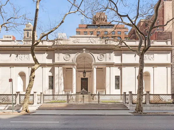 111 East 36th Street image 18 of 19