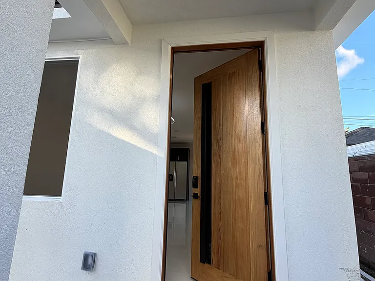 10685 Paloma Ave — Photo 2