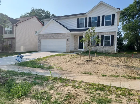 730 Natalia Dr, Davison, MI 48423