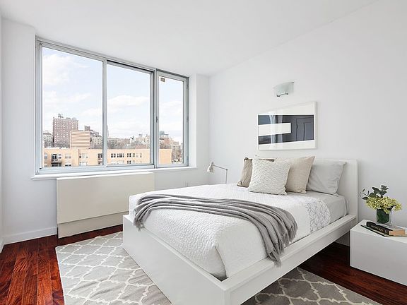 5th image of 301 W 118th St APT 10J