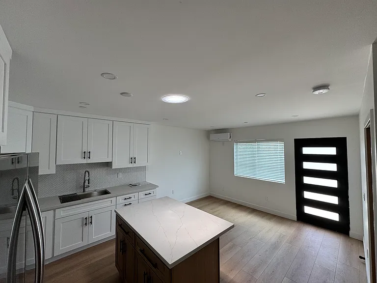 6455 Amigo Ave #1/4 — Photo 10