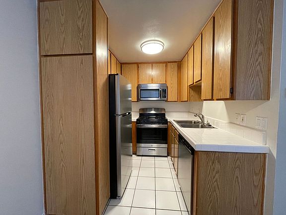 5th image of 10520 National Blvd #107
