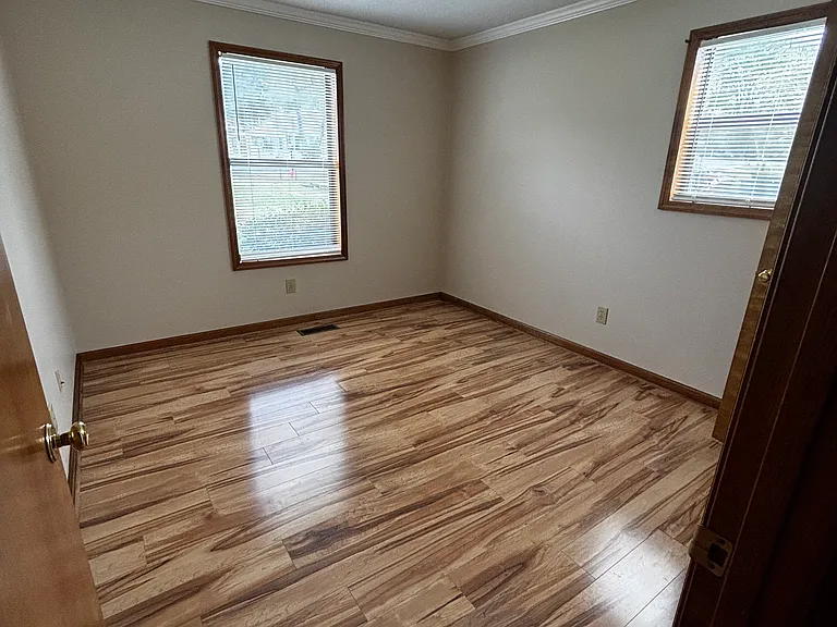 2519 Virginia Blvd NW — Photo 27
