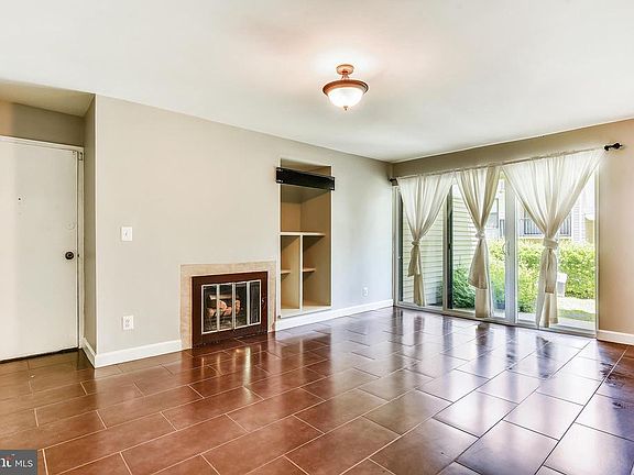 3rd image of 138 Duvall Ln #247