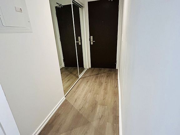 4th image of 70 Temperance St #2915