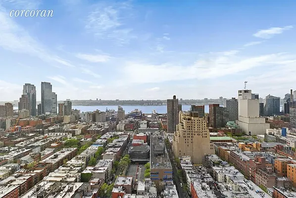 Sold by Corcoran | media 3