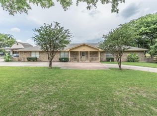 1015 S Kreymer Ln, Wylie, TX 75098