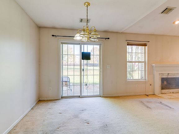 4th image of 113 Patana Dr