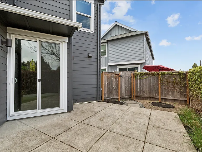 14825 NW Highcroft Ct — Photo 39