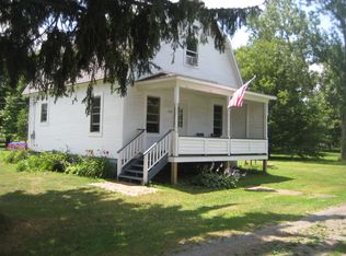 414 Church St, Harrisville, PA 16038