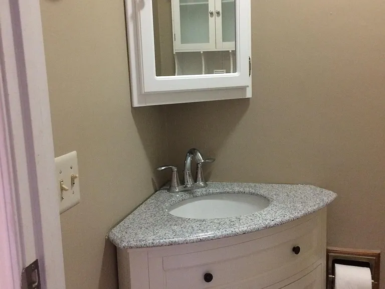 243 Twin Oaks Ter — Photo 10