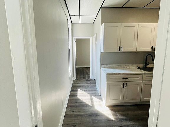 2nd image of 2257 Old 6th Ave