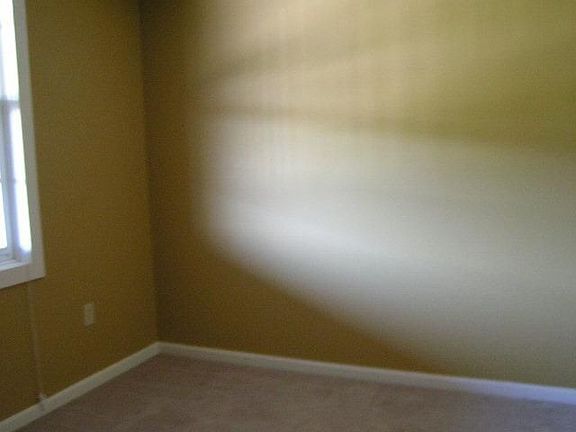 5th image of 7046 Val Monte Dr