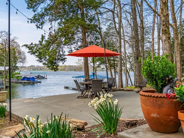 433 Beacon Hill Dr, Mount Juliet, TN 37122