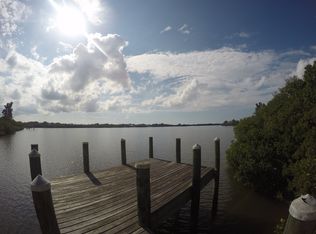 1610 Bayshore Dr, Terra Ceia, FL 34250